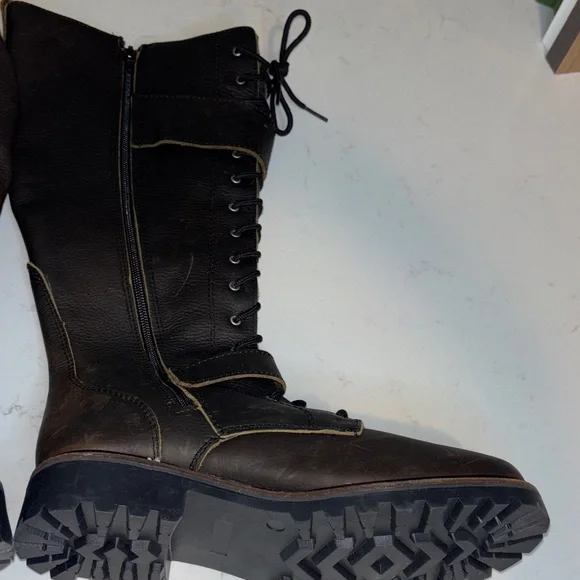 Women's Lace-Up Ankle Boots in Brown - Picture 6 of 8